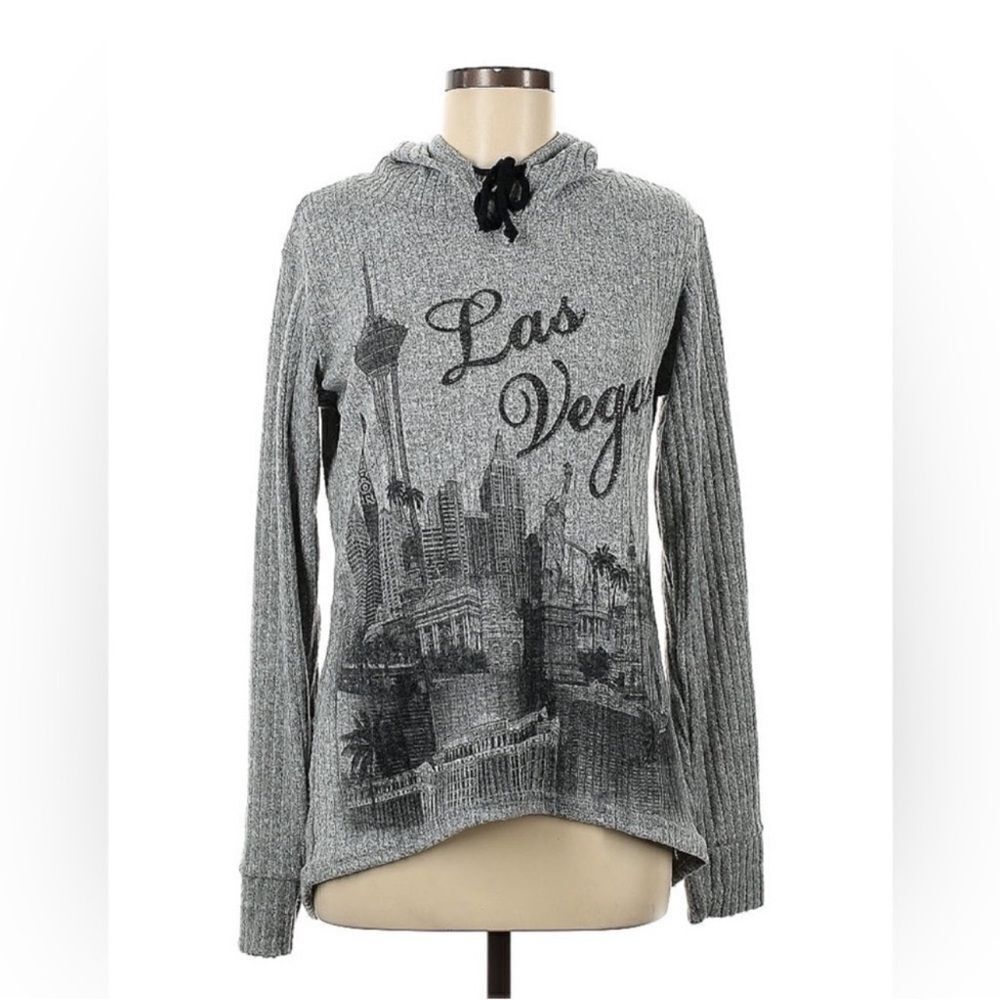 Sweet Gisele Pullover sweater size Small